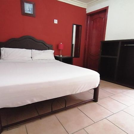 Oyo Hotel Angeles Zacatecas Exteriör bild