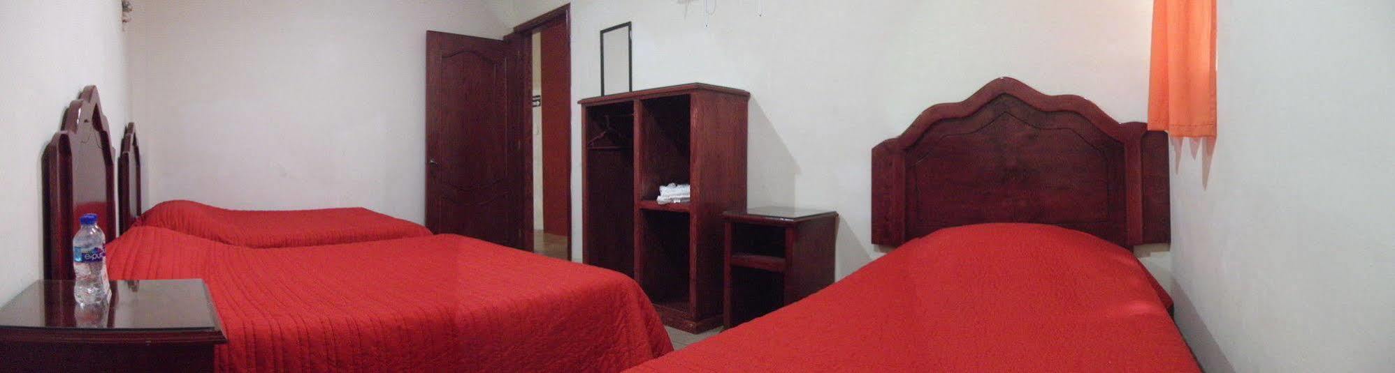 Oyo Hotel Angeles Zacatecas Exteriör bild