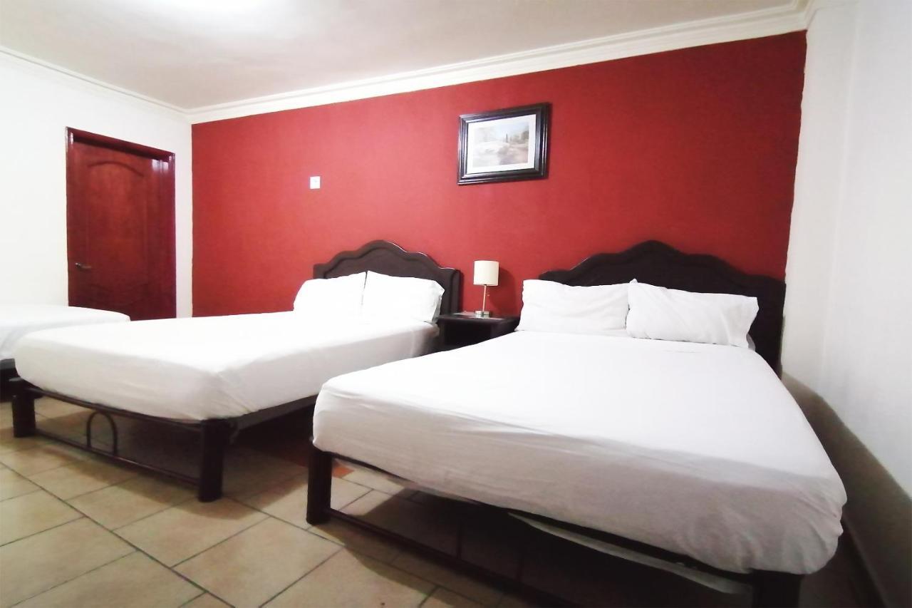 Oyo Hotel Angeles Zacatecas Exteriör bild