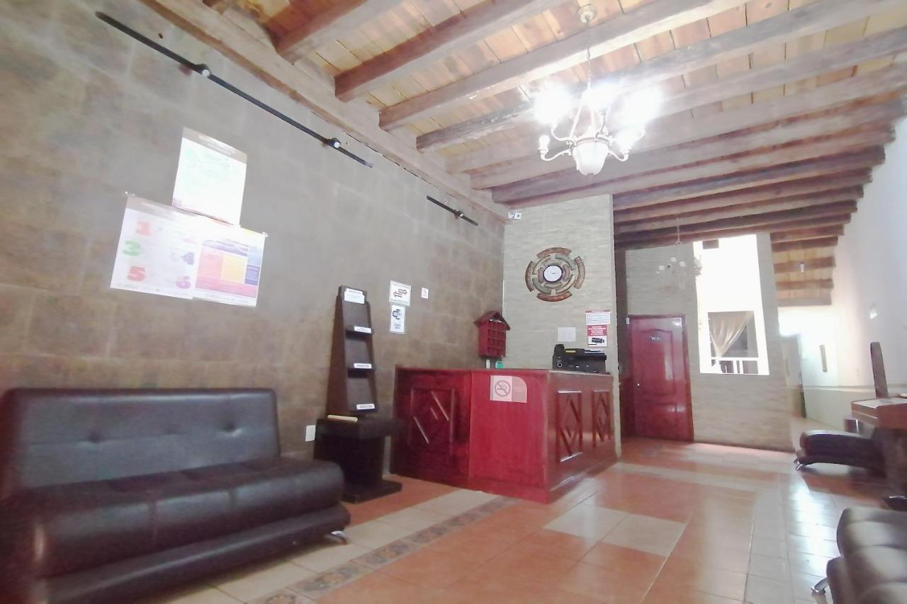 Oyo Hotel Angeles Zacatecas Exteriör bild