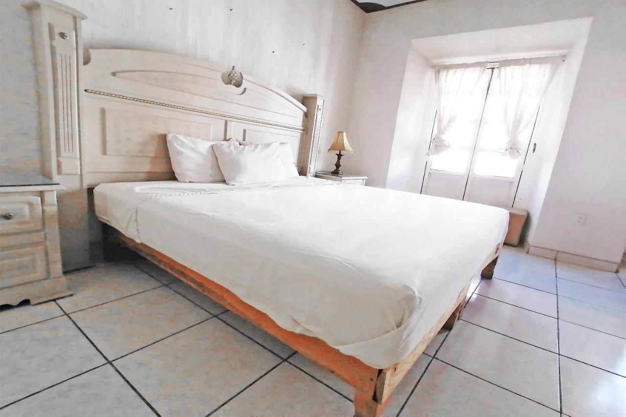 Oyo Hotel Angeles Zacatecas Exteriör bild
