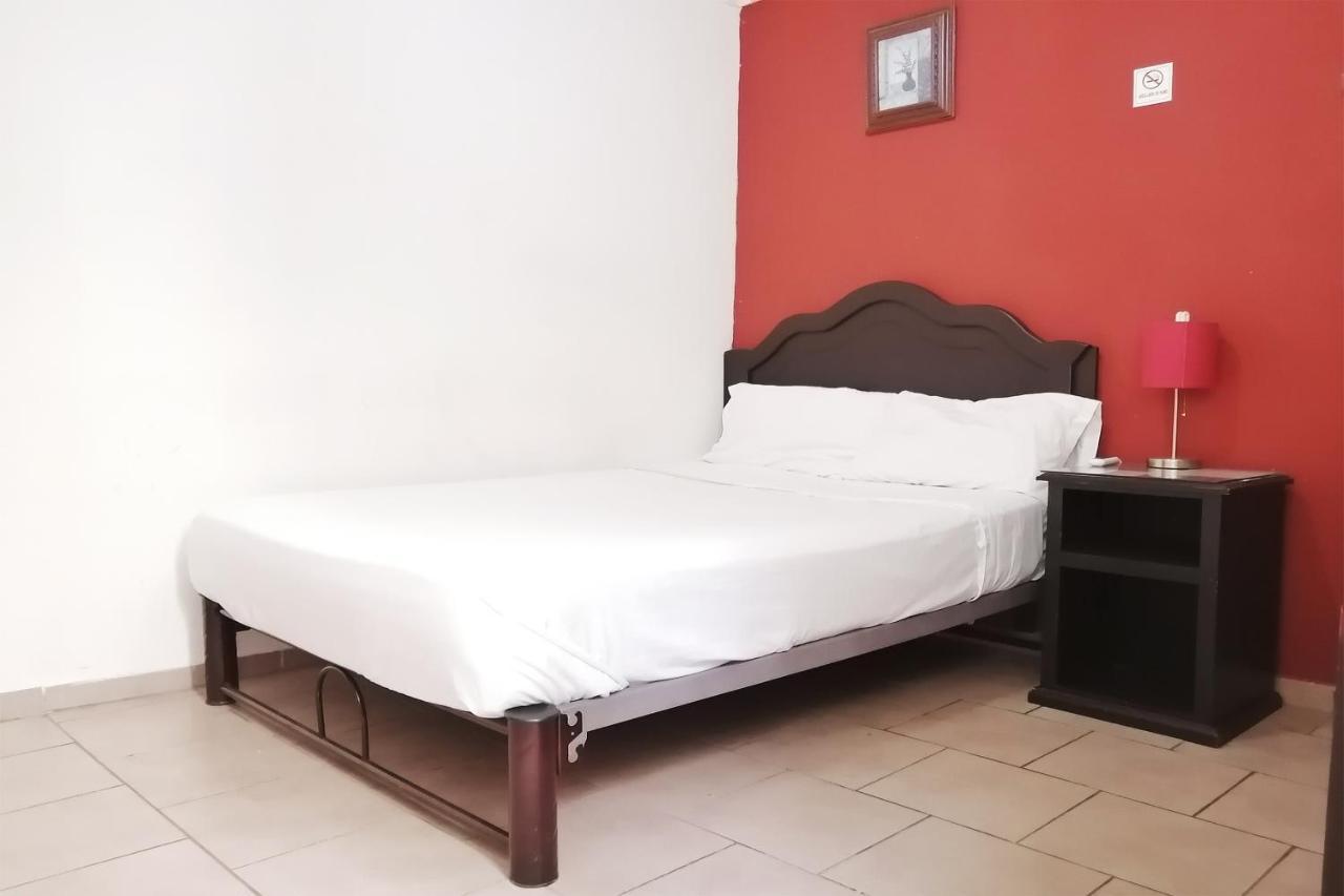 Oyo Hotel Angeles Zacatecas Exteriör bild